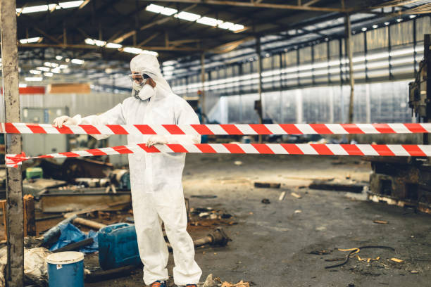 Professional Biohazard technician working in Hiwasse, AR
